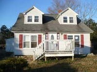 7308 Ark Rd, Gloucester, VA 23061