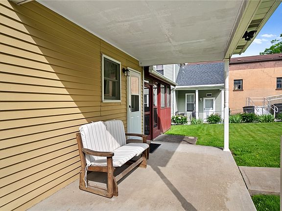 5th image of 514 Woodward Ave