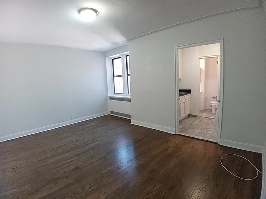 Rented by Madison Realty Sales & Rentals, Inc. | media 1