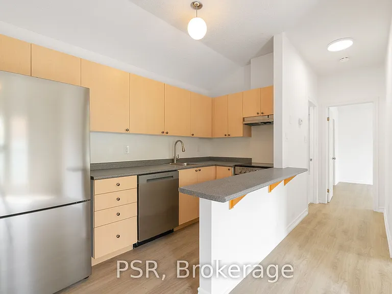 1355 Bayview Ave #CH3 — Photo 12