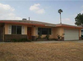27133 E 10th St, Highland, CA 92346
