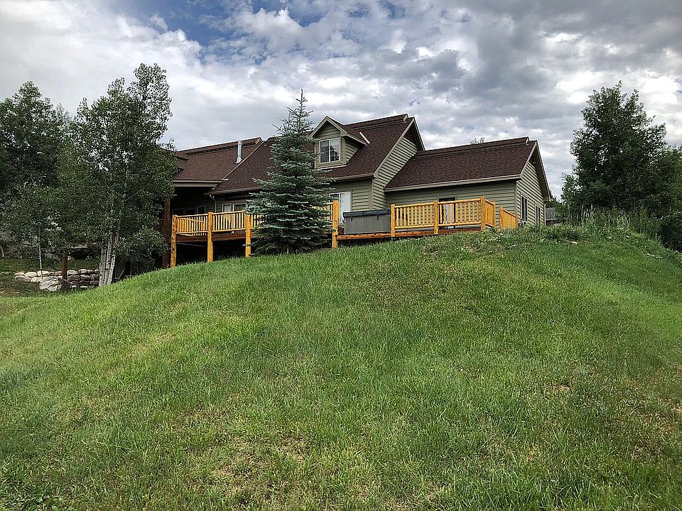 1st image of 1810 Hunters Dr