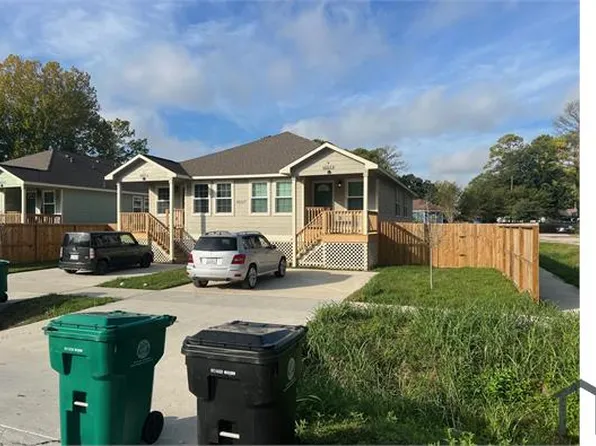 5901 Woodview Dr #5901, Humble, TX 77396