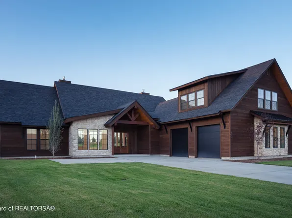366 Royal Elk Cir, Victor, ID 83455