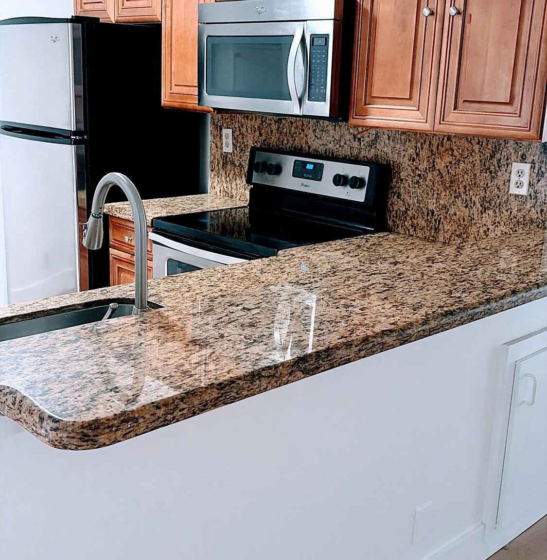2 bed, 2.0 bath, 1224 sqft, $2,400 — Photo 3