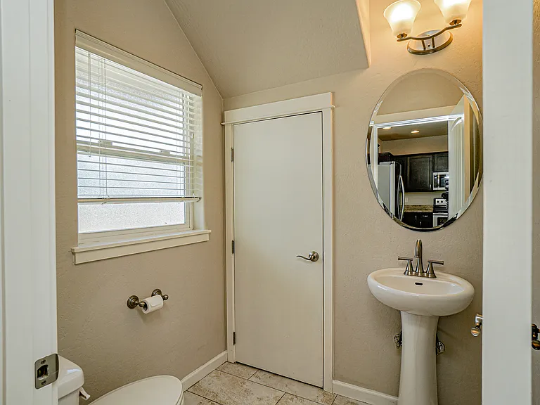 140 Poppy Bay Pl — Photo 11