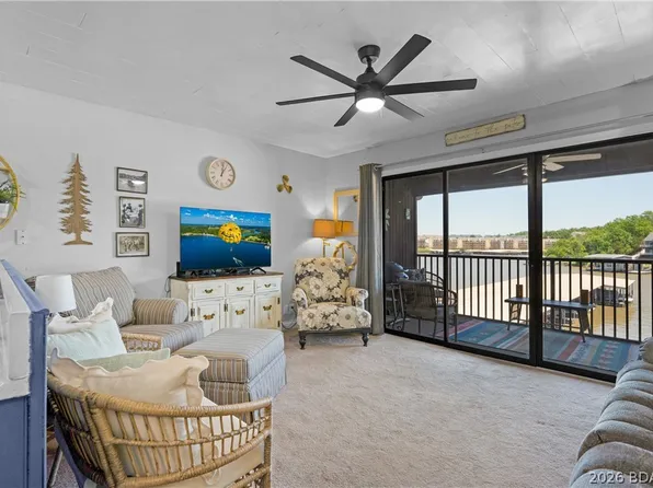 1542 Harbor Point Unit C304, Osage Beach, MO 65065