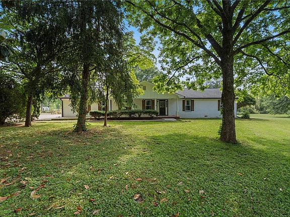 3rd image of 22 Virginia Rd
