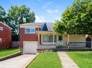 5511 Woodhaven Dr, Cincinnati, OH 45248