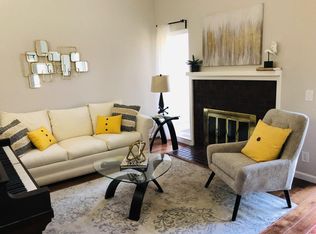 905 W Middlefield Rd APT 966, Mountain View, CA 94043