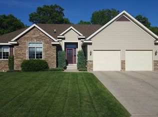 3050 Orchid Dr NE, Sauk Rapids, MN 56379