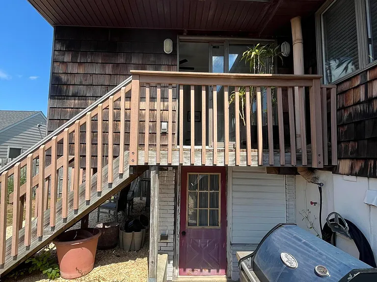 103 Chicago Ave — Photo 25