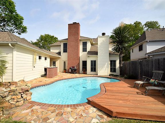 4th image of 20747 Vanderwick Dr