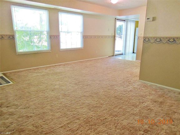 4th image of 13872 Oakbrook Dr
