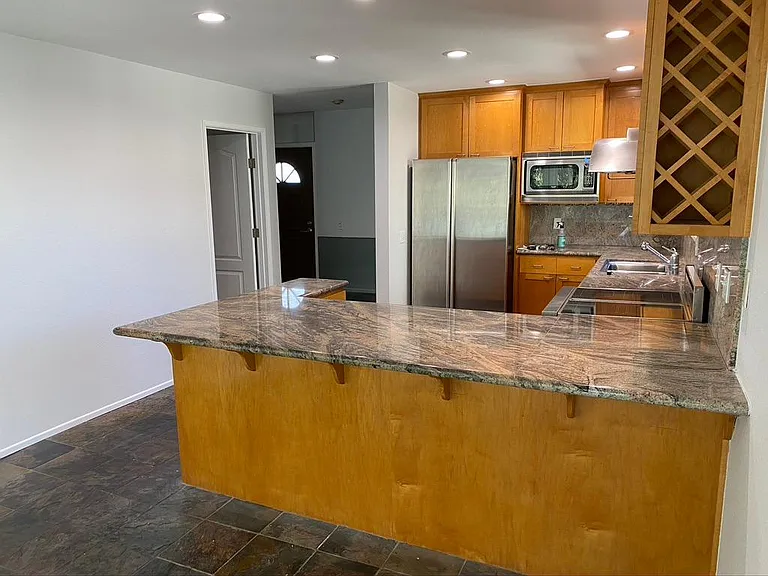 540 Hawthorn St #3E — Photo 3