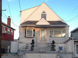 16315 97th St, Jamaica, NY 11414