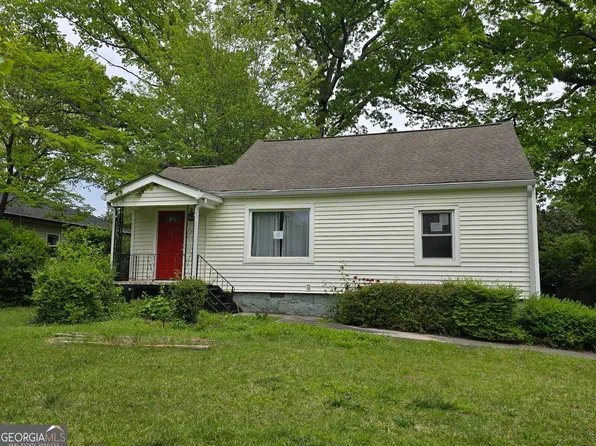 795 McLendon Dr, Scottdale, GA 30079