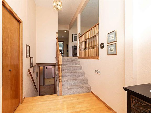 4th image of 1514 E Cedar Pl S