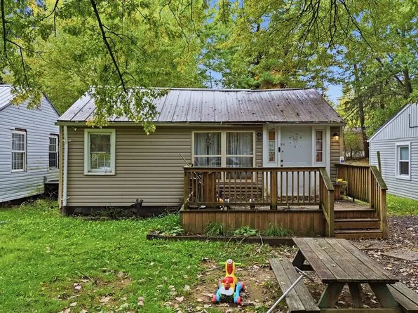 741 Armstrong St, Mansfield, OH 44906