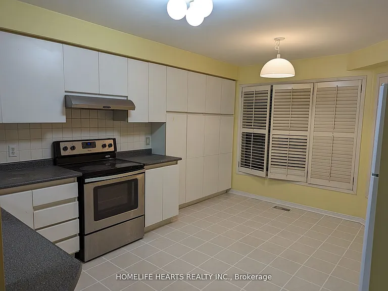 18 Clark Ave W #192 — Photo 6