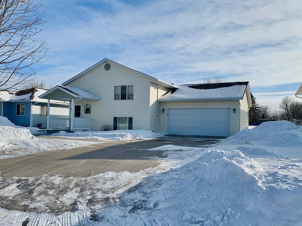1st image of 2142 Castlewood Dr