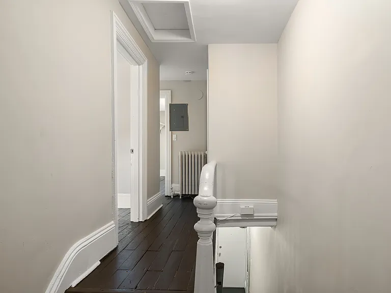 92 Barrack St #2 — Photo 10