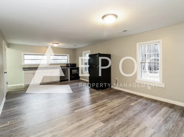 7629 Brisbane Dr, Summerfield, NC 27358