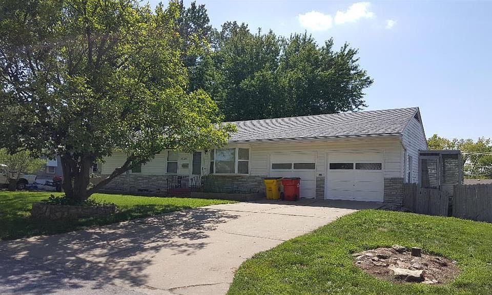 1st image of 1020 N Farview Dr