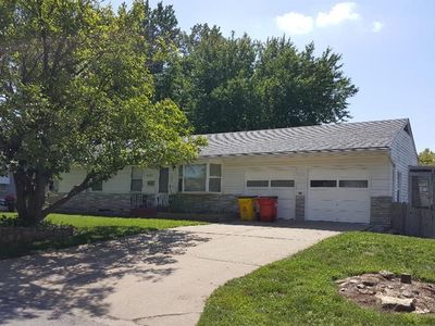 1020 N Farview Dr, Independence, MO, 64056