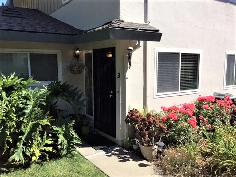 2267 Segundo Ct #3 — Photo 2