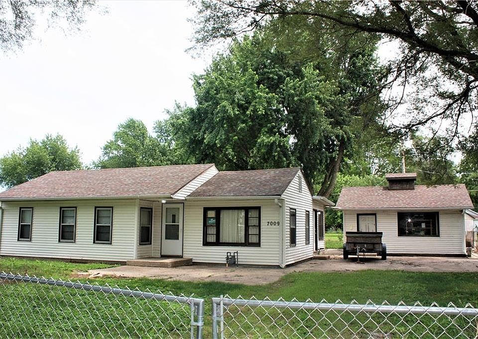 Front view house and garage