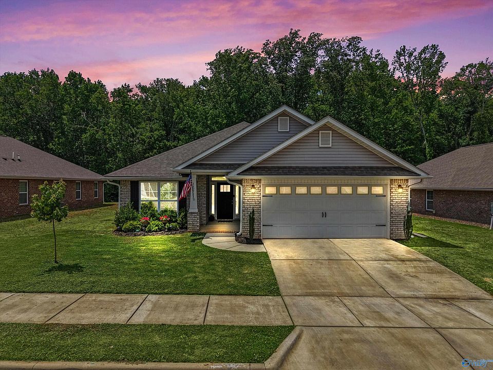 1st image of 14275 Wildflower Dr