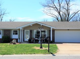 201 Pralle Ln, Saint Charles, MO