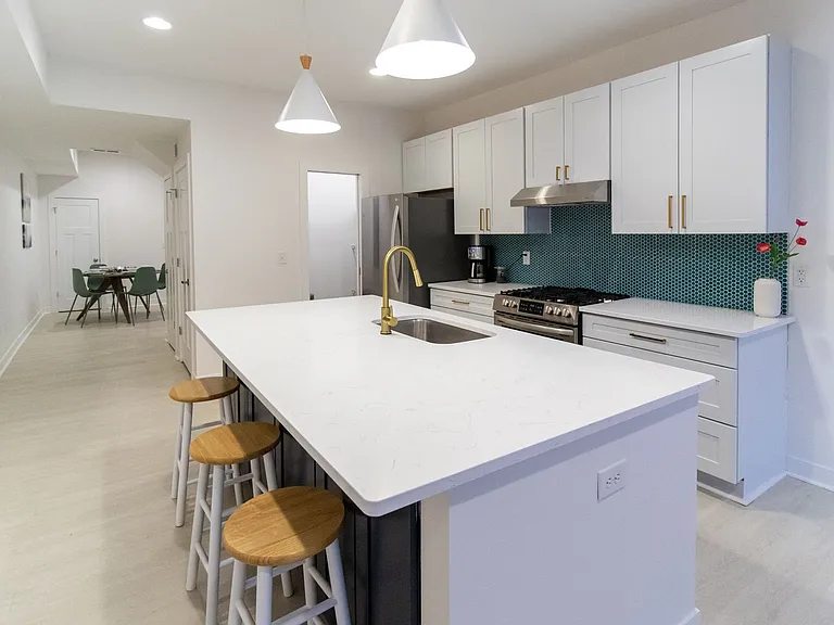 1627 English Ave — Photo 12