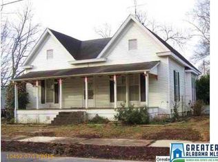 405 10th St N, Clanton, AL 35045