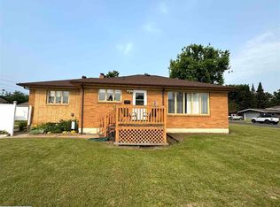 301 S 10th Ave, Virginia, MN 55792