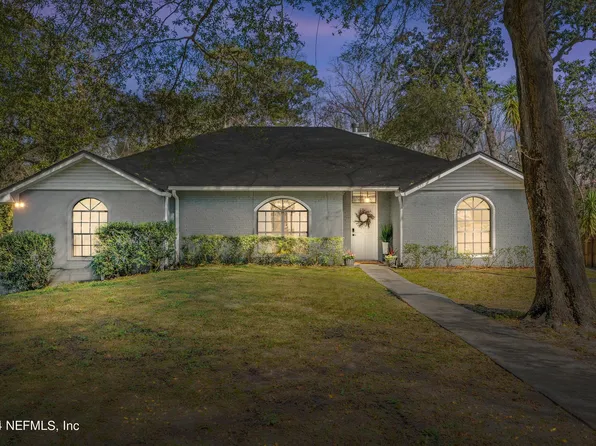 955 CARLOTTA Road E, Jacksonville, FL 32211