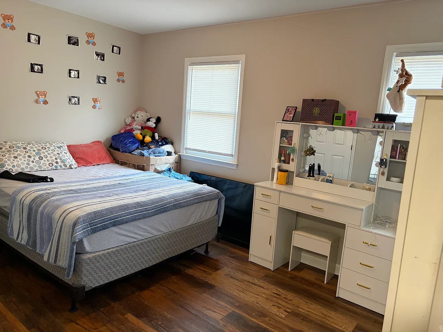 2 bed, 975 sqft, $1,300 — Photo 4