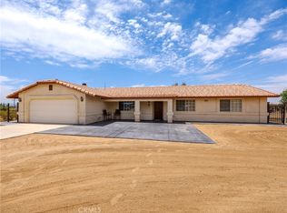 16976 Candlewood Rd, Apple Valley, CA 92307