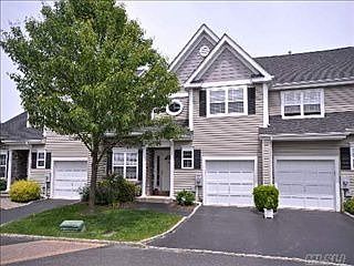 1st image of 65 Paddington Cir