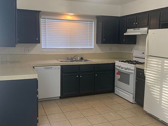 2nd image of 6008 Hill Dale Ct #B