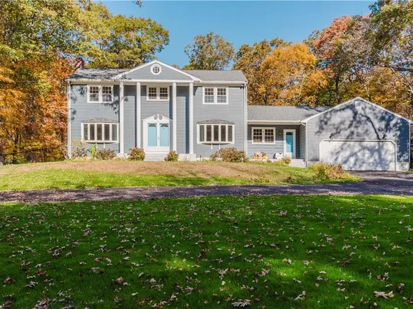 25 Hiawatha Dr, Exeter, RI 02822