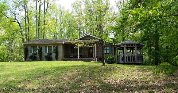 1st image of 1 Camden Ln