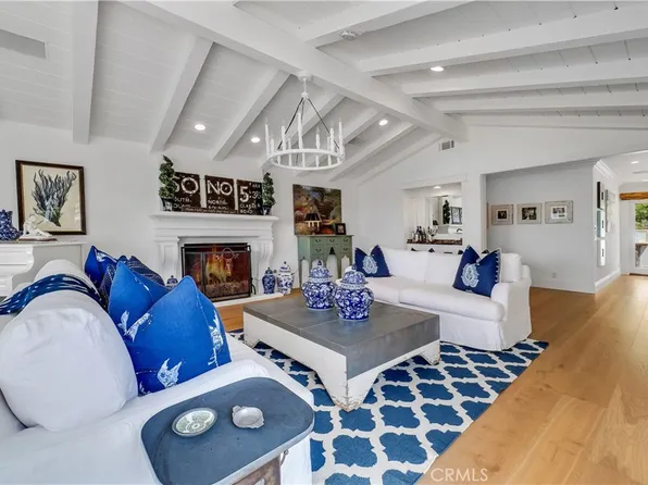 11621 Las Luces, Santa Ana, CA 92705