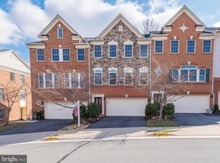 20310 Center Brook Sq, Sterling, VA 20165
