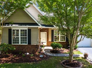 106 Nodding Ln, Asheville, NC 28803