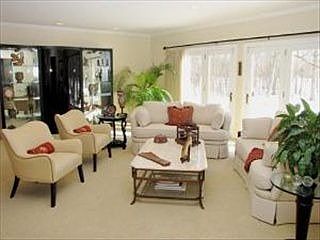 3rd image of 1677 Clendenin Ln