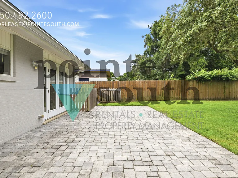 302 Loruna Dr — Photo 33