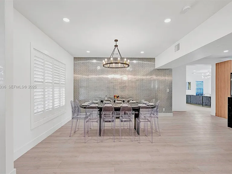 5440 NE 22nd Ave — Photo 42