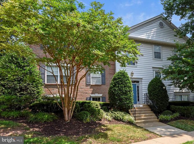 1st image of 12116 Greenway Ct APT 201